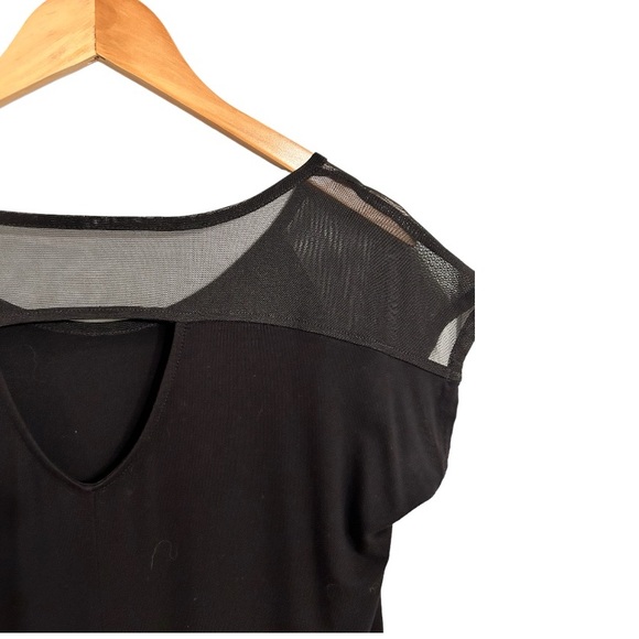 Tahari - Black Tee - Mesh Sleeve - Keyhole back - Medium - Picture 3 of 3